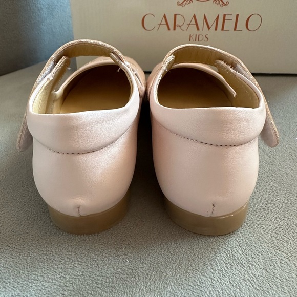 CARAMELO KIDS Girls Pink Bow Shoes - Picture 8 of 15